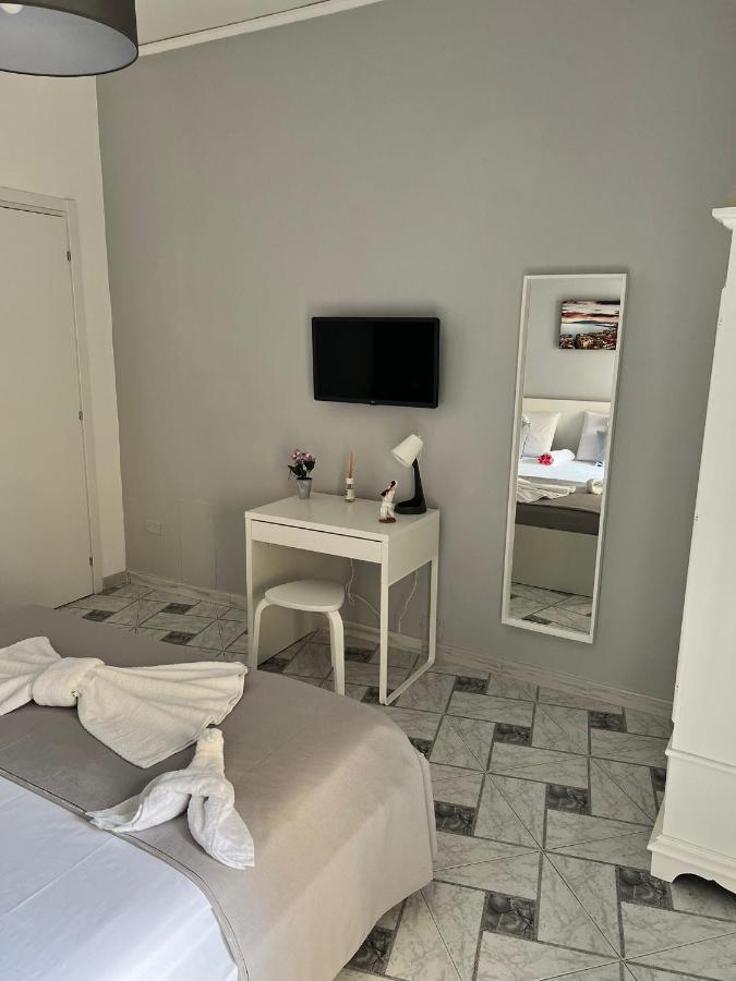We' Home Neapol Zewnętrze zdjęcie
