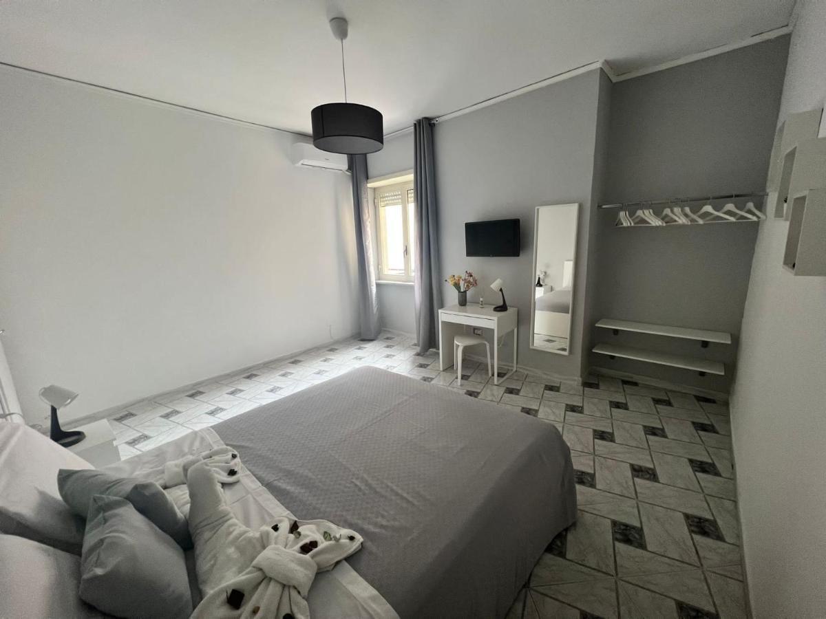 We' Home Neapol Zewnętrze zdjęcie